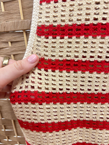 Red Striped Driftwood Tank
