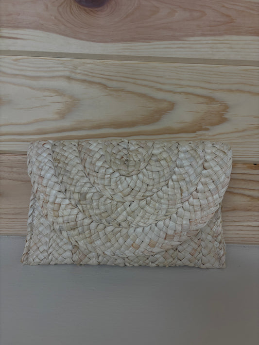 Sandy Clutch