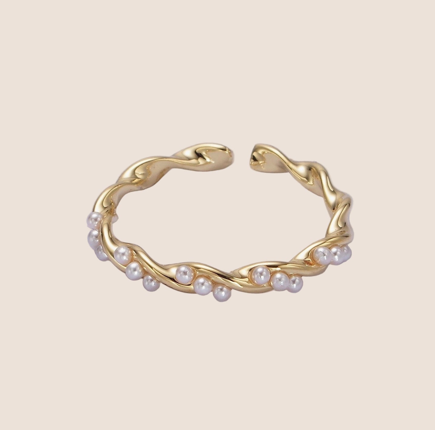 Dotted Pearl Ring